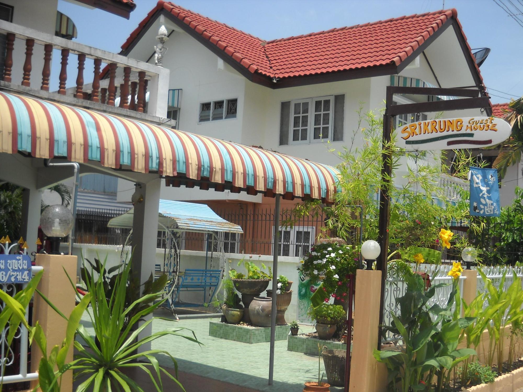 Sri Krung Guest House Ayutthaya Bagian luar foto