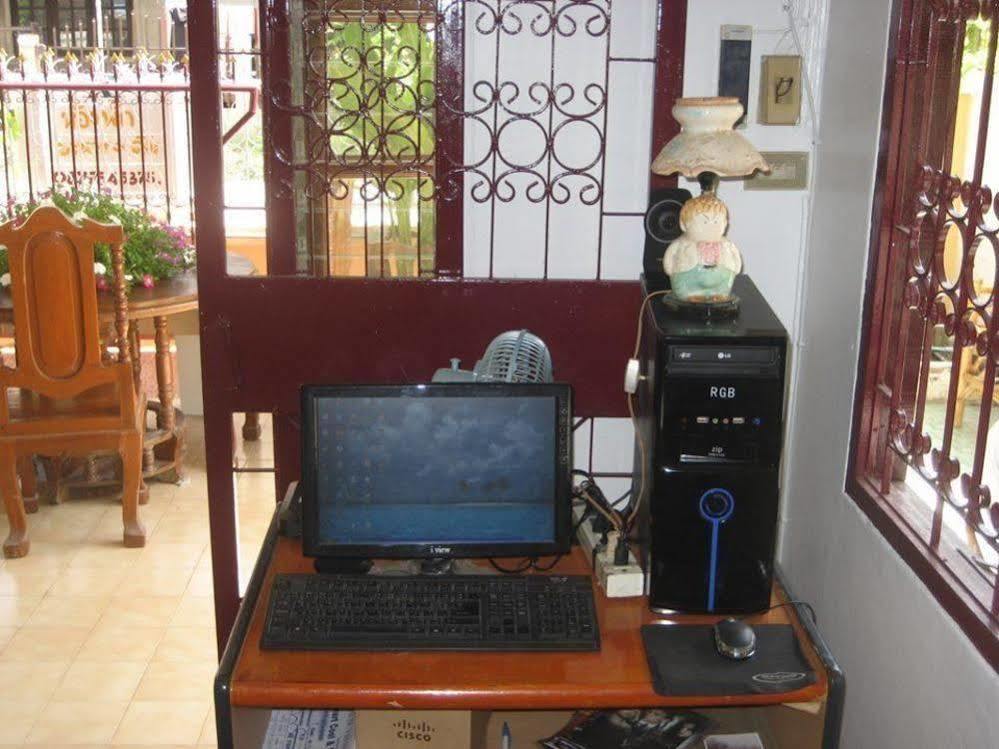 Sri Krung Guest House Ayutthaya Bagian luar foto