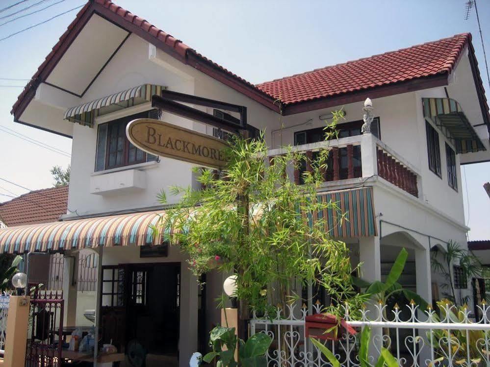 Sri Krung Guest House Ayutthaya Bagian luar foto